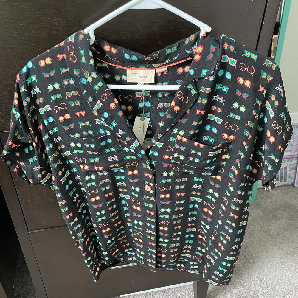 NWT Anthropologie small sunglasses top